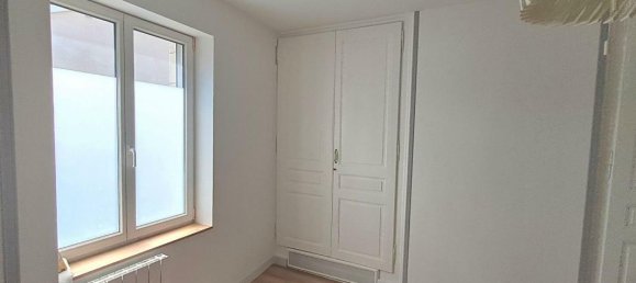 Дом с 5 спальнями в Сюипп, Франция № 344725 9