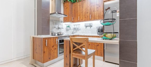 3 bedrooms Apartment in Madrid, Spain No. 143419 11