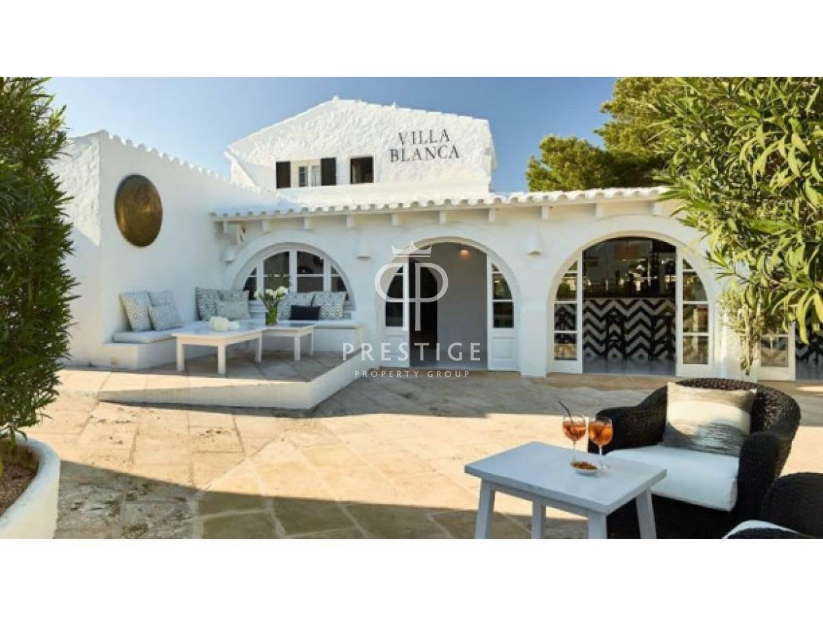 Villa de 5 dormitorios en Menorca, Spain No. 171408