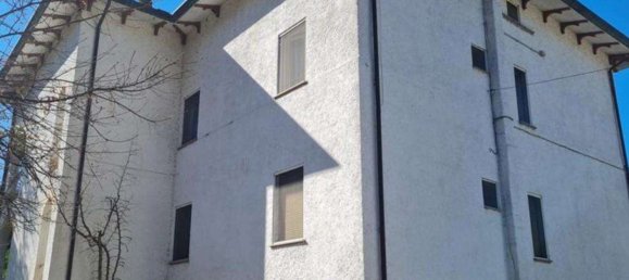 6 rooms Apartment in Mercato Saraceno, Italy No. 15954 12