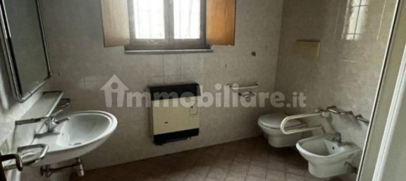 3 bedrooms House in Capergnanica, Italy No. 354218 14