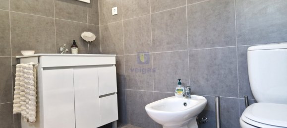 3 Schlafzimmer Villa in Maceira, Portugal, Nr. 246020 21