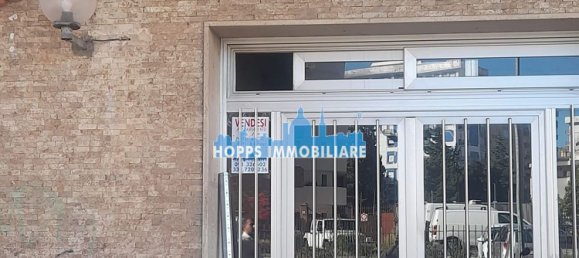 5 rooms Apartment in Palermo, Italy No. 303091 2