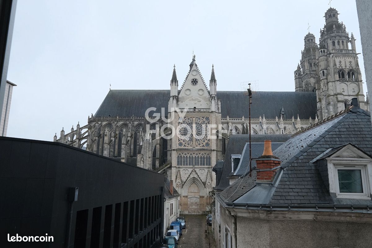 Dúplex de 3 dormitorios en Tours, France No. 80272