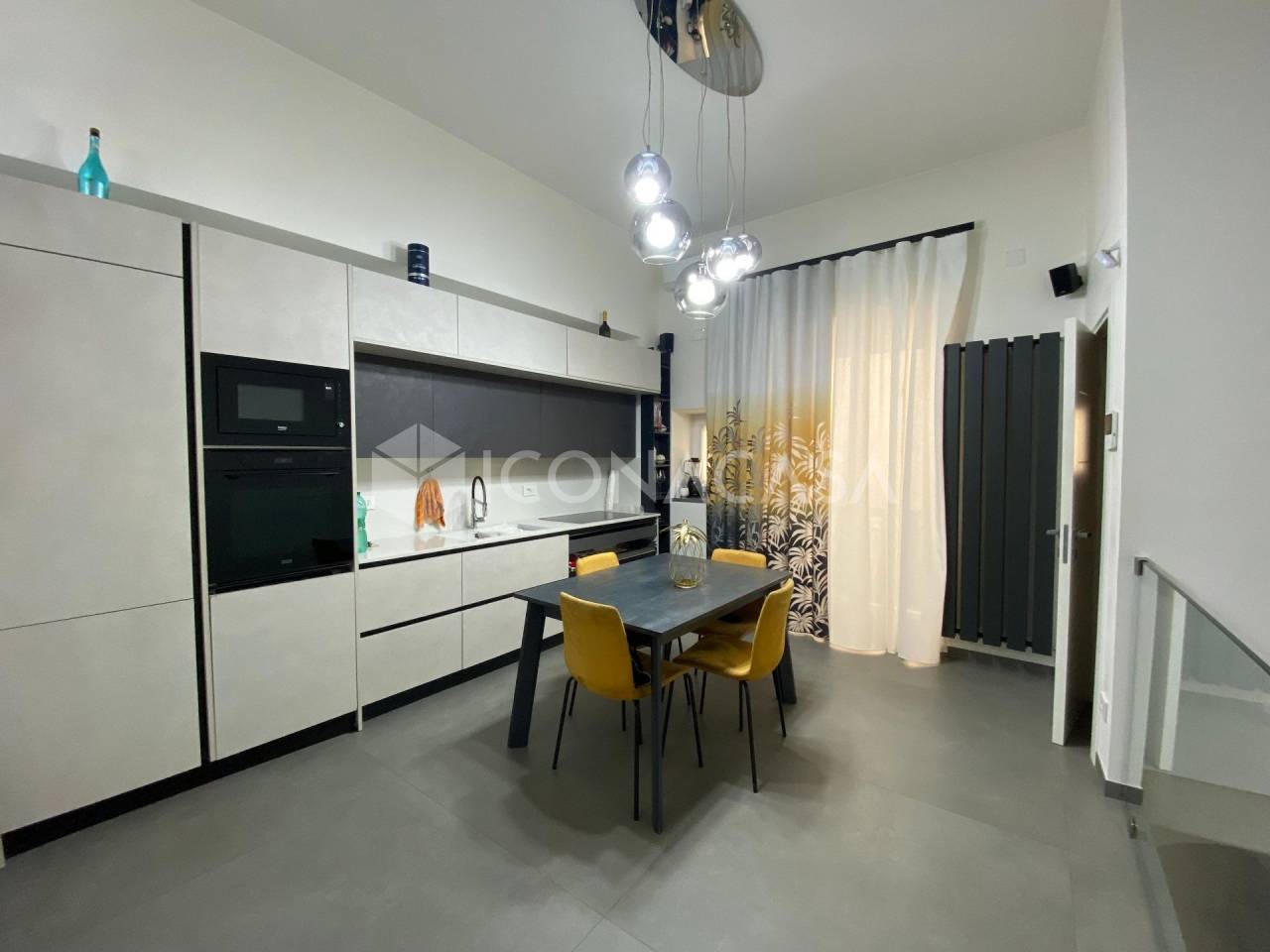 Casa de 3 divisões em Modugno, Italy N.º 17070