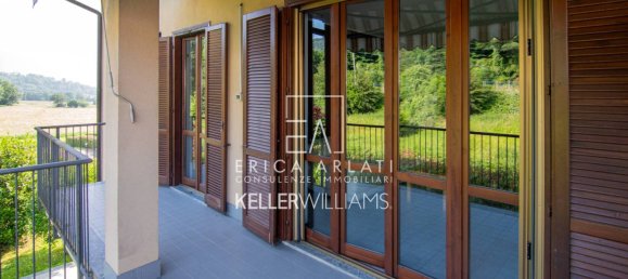 2 Schlafzimmer Wohnung in Como, Italy, Nr. 379428 9