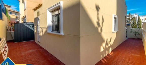3 bedrooms House in San Miguel de Salinas, Spain No. 165890 17