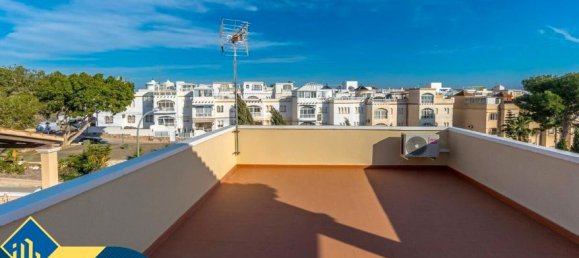 3 bedrooms House in San Miguel de Salinas, Spain No. 165890 12