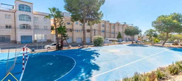 3 bedrooms House in San Miguel de Salinas, Spain No. 165890 22