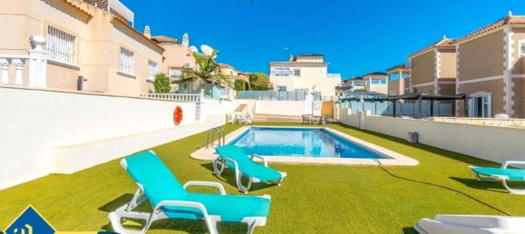 3 bedrooms House in San Miguel de Salinas, Spain No. 165890 16