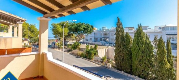 3 bedrooms House in San Miguel de Salinas, Spain No. 165890 10