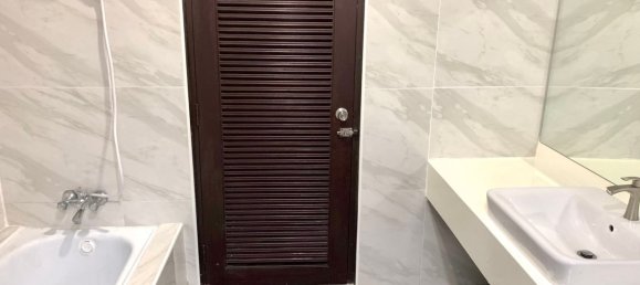 7 Schlafzimmer Haus in Watthana, Thailand, Nr. 4526 15