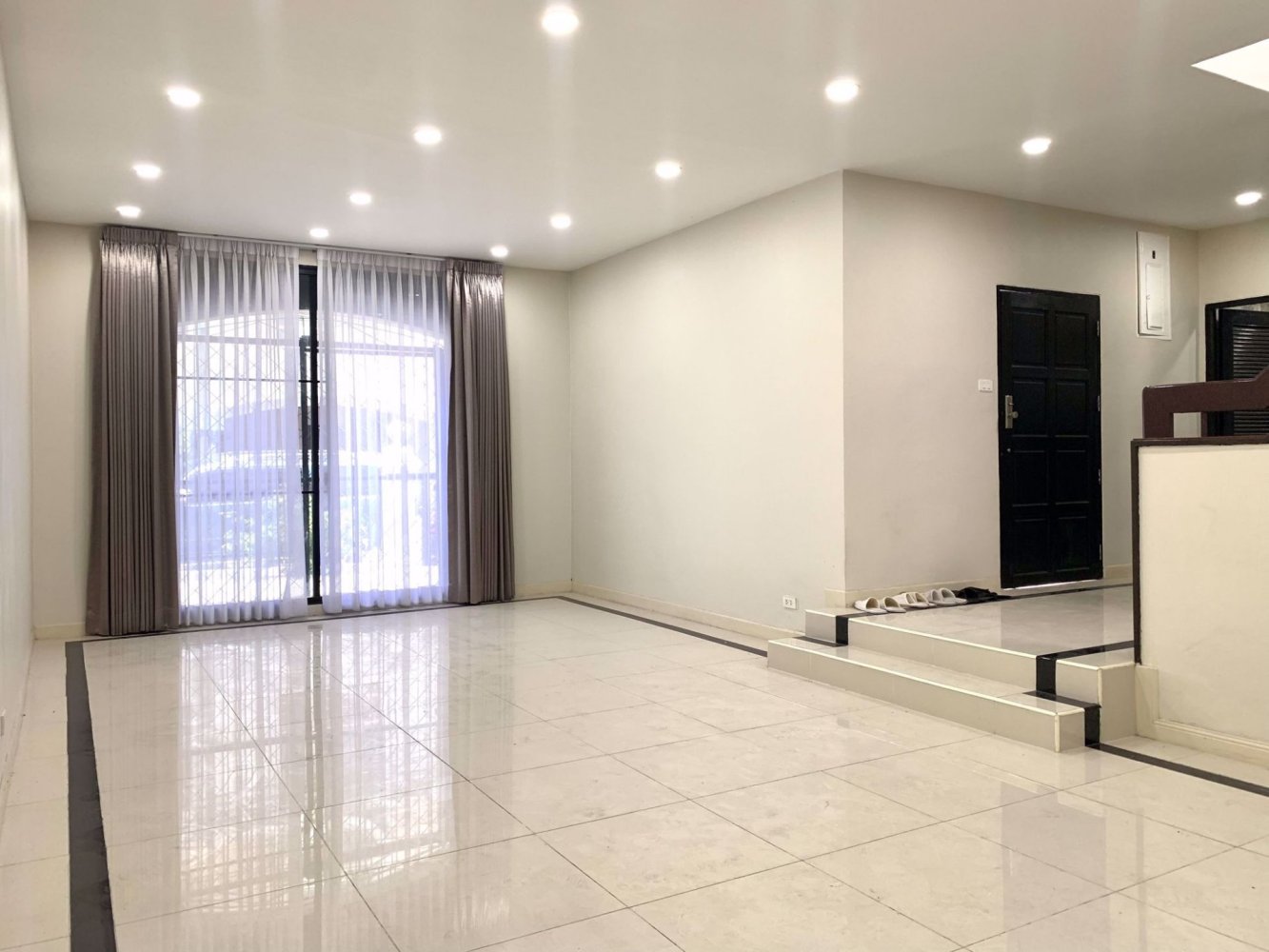 7 Schlafzimmer Haus in Watthana, Thailand, Nr. 4526