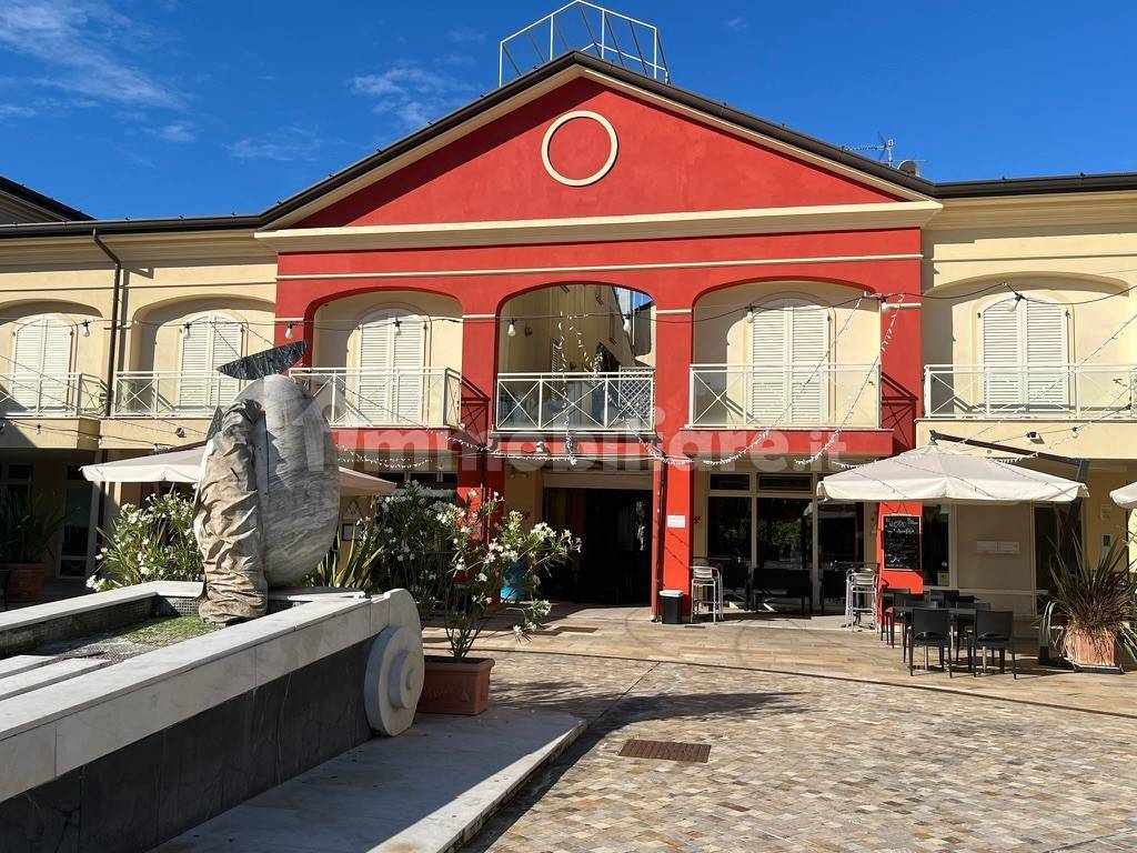 2 Schlafzimmer Wohnung in Montignoso, Italy, Nr. 277164