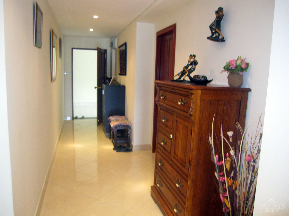 2 bedrooms Condo in Pattaya, Thailand No. 1415