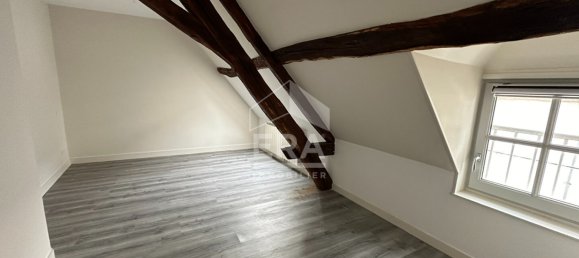 3 chambres Duplex à Châteauroux, France No. 67075 5