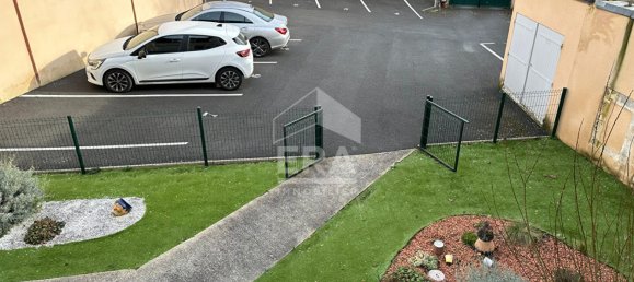 3 chambres Duplex à Châteauroux, France No. 67075 2