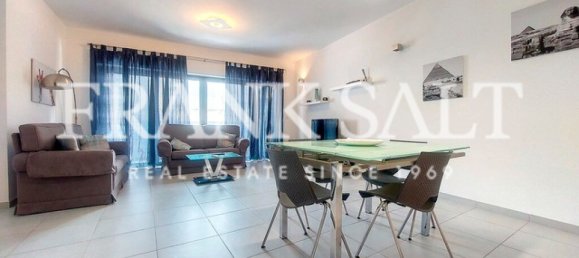 2 bedrooms Apartment in Saint Julian's, Malta No. 4333 3