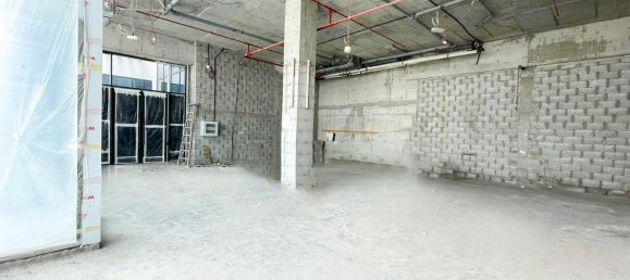 Tienda en Arjan, UAE 70.6 m² No. 54754 3