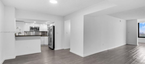 1 dormitorio propiedad comercial en venta en Miami, Miami-Dade, Florida, USA № 614218 7