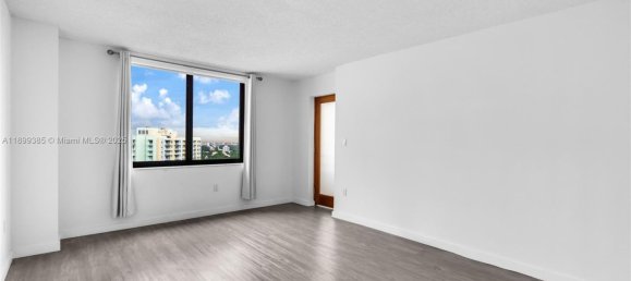 1 dormitorio propiedad comercial en venta en Miami, Miami-Dade, Florida, USA № 614218 16
