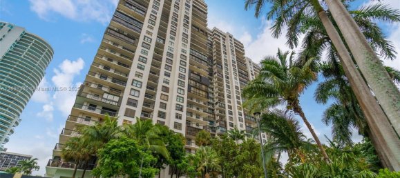 1 dormitorio propiedad comercial en venta en Miami, Miami-Dade, Florida, USA № 614218 25