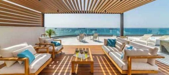 3 bedrooms Penthouse in Germasogeia, Cyprus No. 19336 3