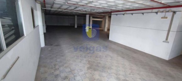 4830m² Warehouse in Loures, Portugal No. 86702 2