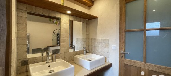 Casa de 3 dormitorios en Couesmes, France No. 153312 20