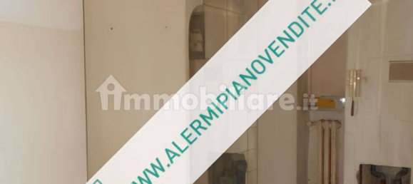 2 bedrooms Apartment in Milan, Italy No. 245408 4
