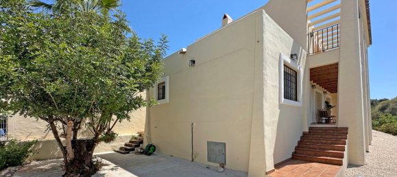 Casa de 3 dormitorios en Jalon, Spain No. 162877 14