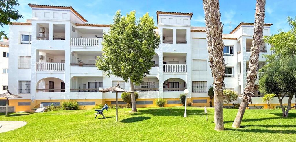 2 bedrooms Apartment in Alicante, Spain No. 246053