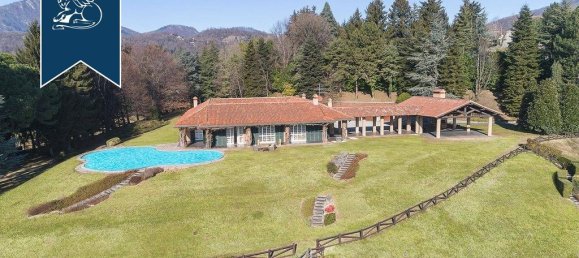 5 Schlafzimmer Villa in Eupilio, Italy, Nr. 223058 2