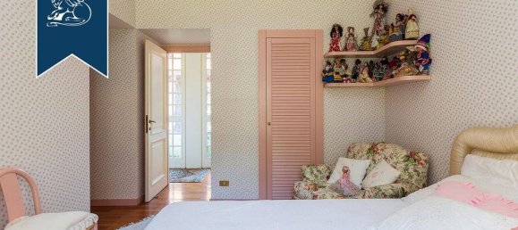 5 Schlafzimmer Villa in Eupilio, Italy, Nr. 223058 30