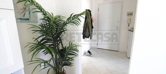 2 bedrooms Penthouse in Carrara, Italy No. 291741 7