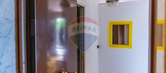 Квартира с 1 спальней в Генуя, Италия № 106778 16