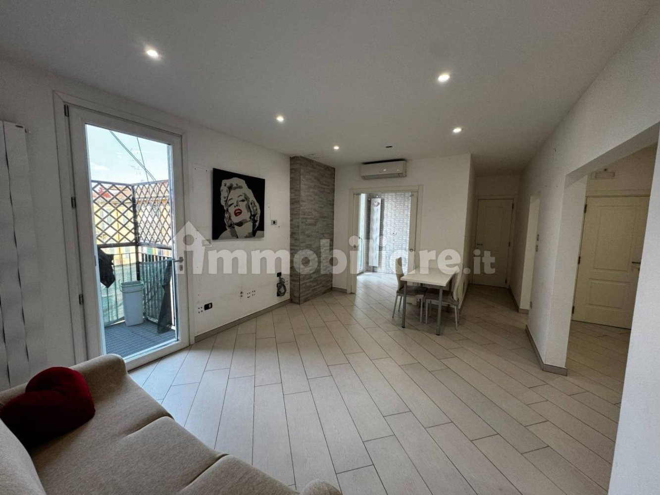 2 bedrooms Apartment in Bologna, Italy No. 322938
