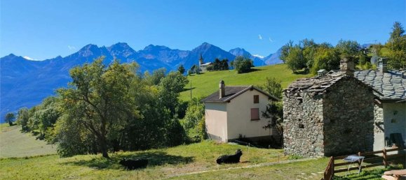 Дом с 3 комнатами в Веррей, Италия № 223333 3