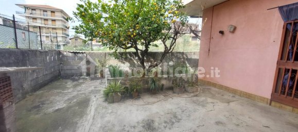 2 chambres Appartement à Misterbianco, Italy No. 360349 7