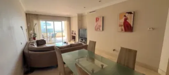 2 chambres Appartement à Estepona, Spain No. 140358 4