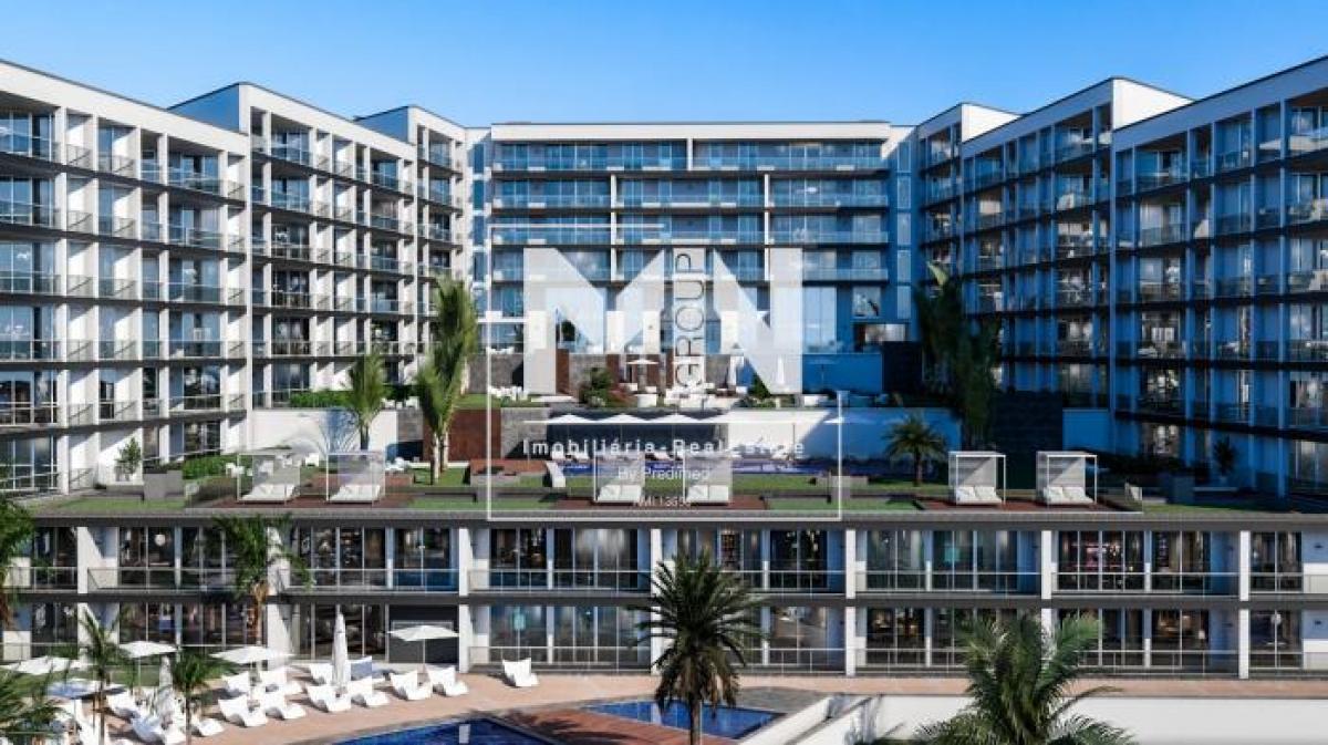 Apartamento de 2 dormitorios en Funchal, Portugal No. 785