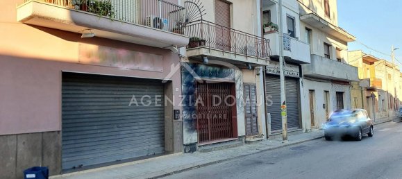 Коммерческая недвижимость 164м² в Racale, Италия № 273537 4