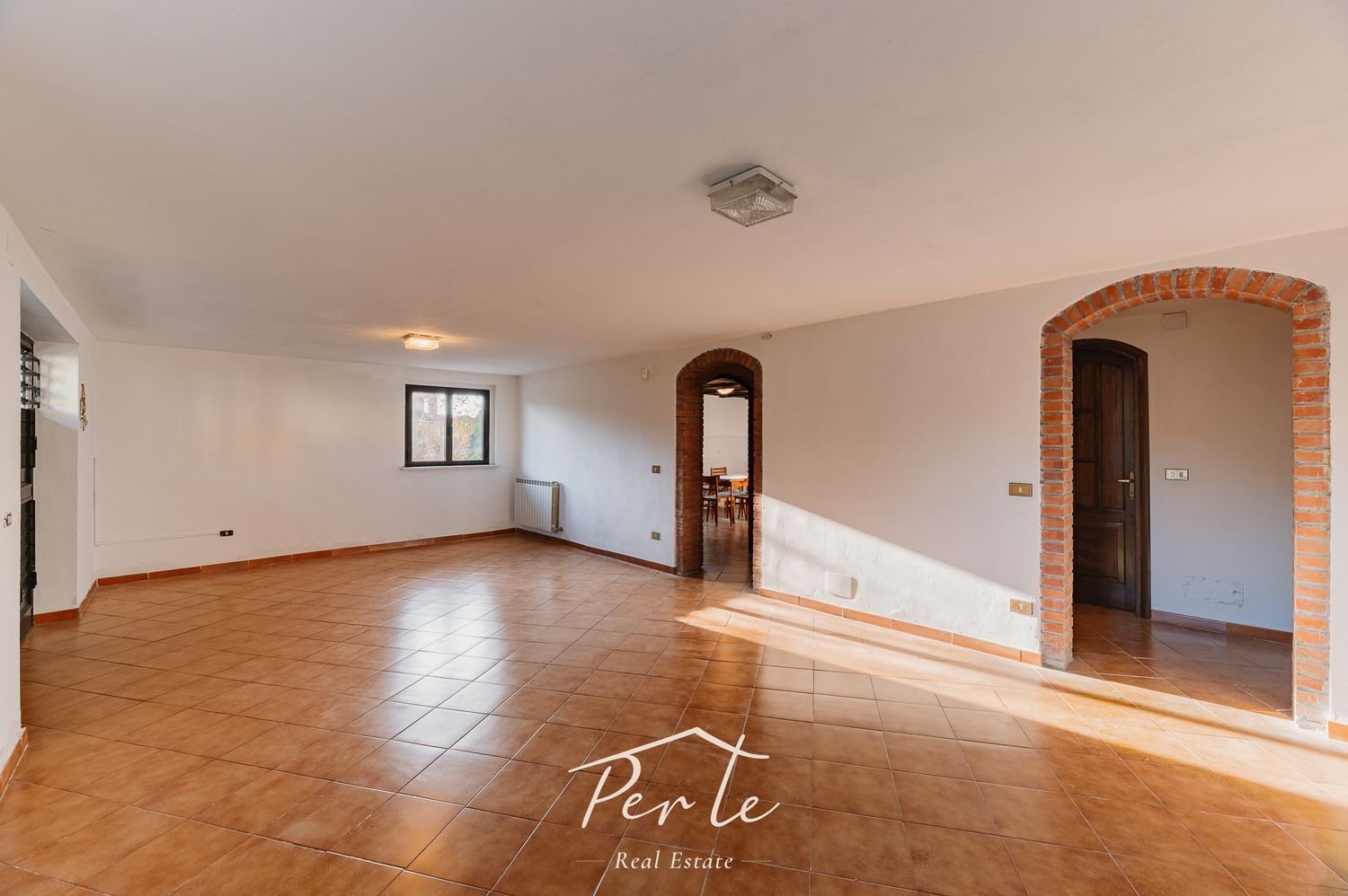 Villa de 7 divisões em Curtatone, Italy N.º 177329