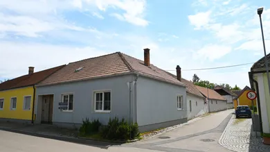 3 rooms House in Retz, Austria No. 178638