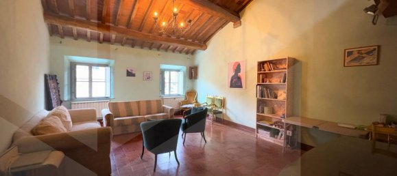 7-salle Appartement à Peccioli, Italy No. 21277 7