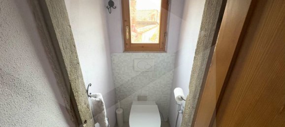 7-salle Appartement à Peccioli, Italy No. 21277 38