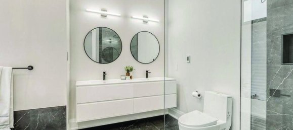 4 bedrooms House in Oakville, Canada No. 1032 7