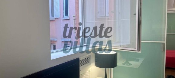 1 غرف نوم شقة في Trieste, Italy رقم 97811 9