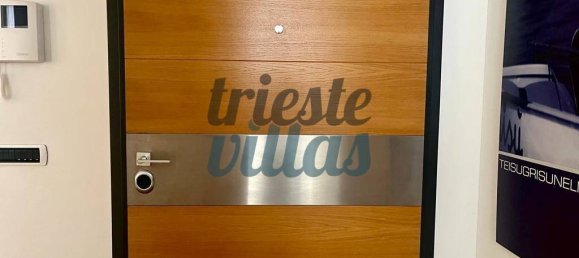 1 غرف نوم شقة في Trieste, Italy رقم 97811 12