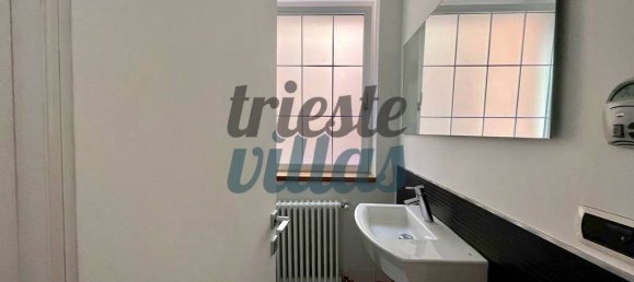 1 غرف نوم شقة في Trieste, Italy رقم 97811 10
